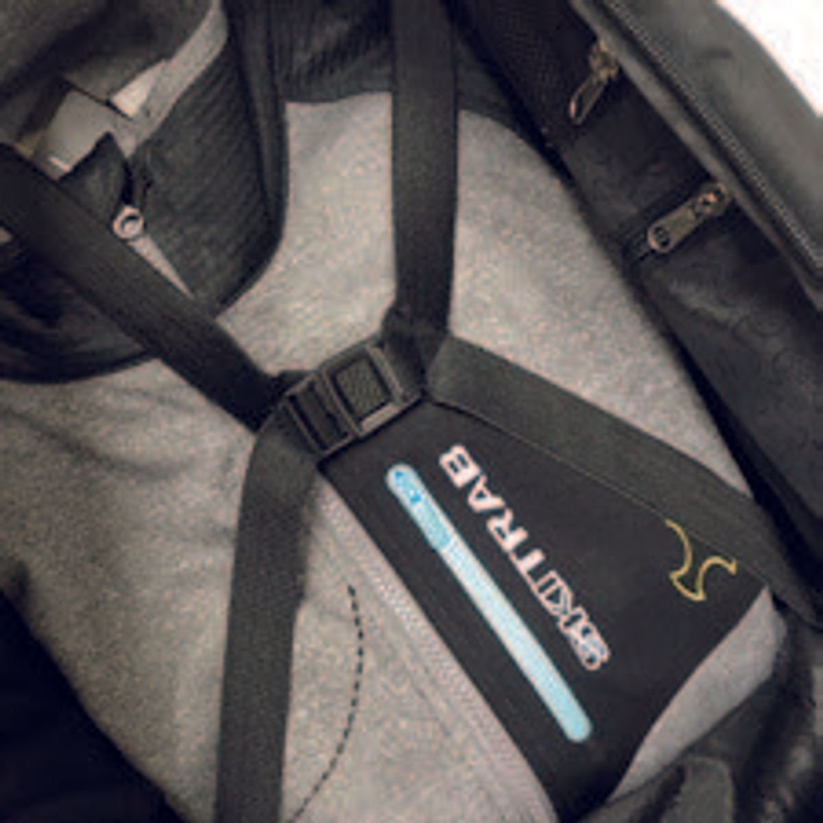 Skitrab Altavia Travelbag /Back Pack 40 L